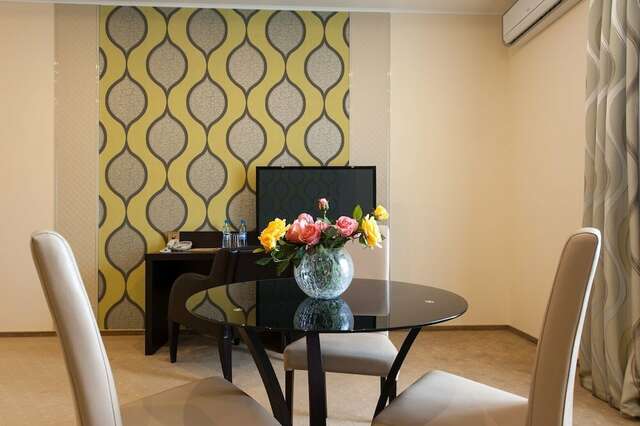 Гостиница Kaluga Plaza Калуга-243